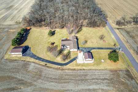 Well-Maintained 3-Bedroom Ranch on 39.64 +/- Acres - image 2