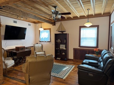 1715 Cedar Street - Your Steinhatchee Getaway Awaits! - image 8