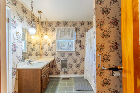 Brick Home for Sale near Hospital in Milan, Tennessee - image 19