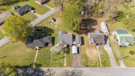 Brick Home for Sale near Hospital in Milan, Tennessee - image 34