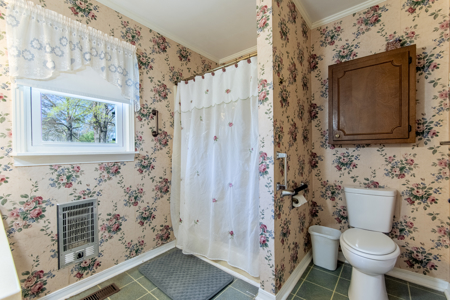 Brick Home for Sale near Hospital in Milan, Tennessee - image 20