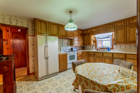 Brick Home for Sale near Hospital in Milan, Tennessee - image 11