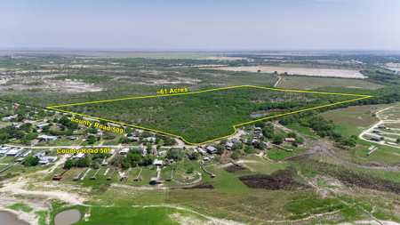 60 Acres of Prime South Texas Brushland with Wildlife, Water - image 3