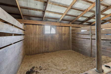 Equestrian Farm With Acreage For Sale in Knox County Ohio - image 45
