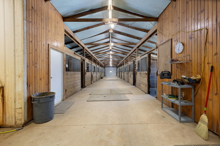 Equestrian Farm With Acreage For Sale in Knox County Ohio - image 32