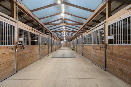 Equestrian Farm With Acreage For Sale in Knox County Ohio - image 35