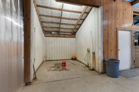 Equestrian Farm With Acreage For Sale in Knox County Ohio - image 9