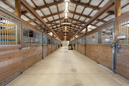 Equestrian Farm With Acreage For Sale in Knox County Ohio - image 50