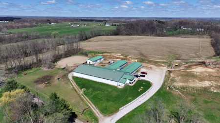 Equestrian Farm With Acreage For Sale in Knox County Ohio - image 2