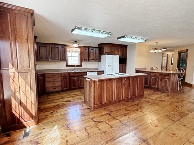 St. Clair County Missouri Country Home Near Osage River For Sale - image 8