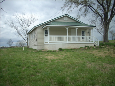 Move-In Ready Country Home on 3 Acres - Ozark County, MO - image 8