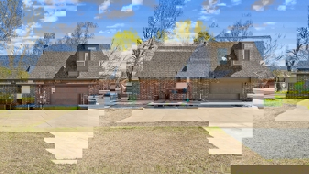 Pryor, Oklahoma Home in Town For Sale - image 38