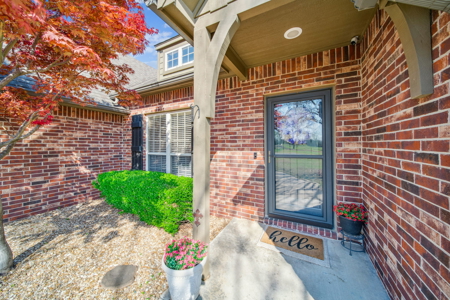 Pryor, Oklahoma Home in Town For Sale - image 3