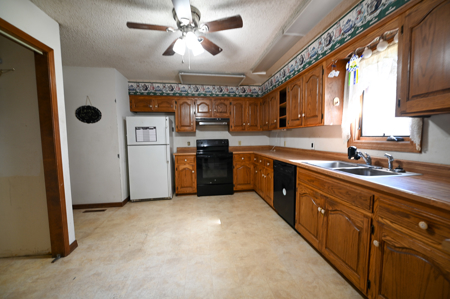 Home For Sale Carthage Missouri - image 13