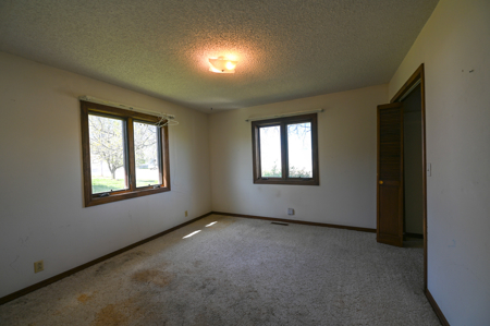 Home For Sale Carthage Missouri - image 25