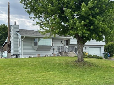 1972 Split Level 3 bed, 2 bath Home For Sale In La Crosse, WA - image 23