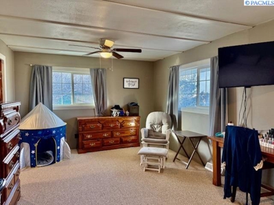 1972 Split Level 3 bed, 2 bath Home For Sale In La Crosse, WA - image 7