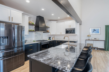 Modern Home in a Country Setting, Close to town amenities - image 32