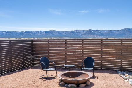 Modern Home in a Country Setting, Close to town amenities - image 35