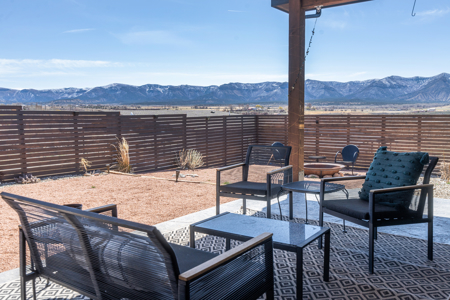 Modern Home in a Country Setting, Close to town amenities - image 27
