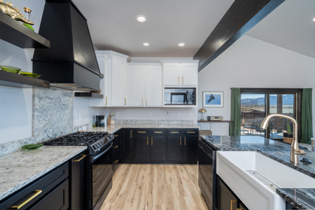Modern Home in a Country Setting, Close to town amenities - image 36