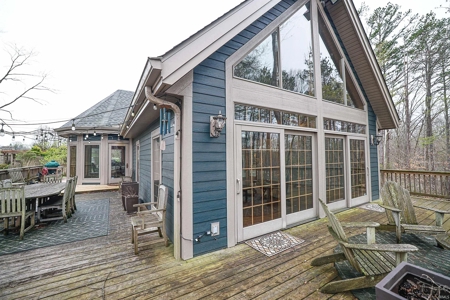 Country Home & Vineyard for Sale in in Ellettsville, IN - image 12