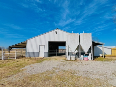 Farm And Custom Home For Sale In North Central Arkansas - image 3