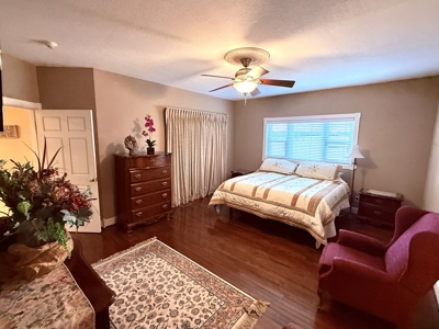 Farm And Custom Home For Sale In North Central Arkansas - image 23