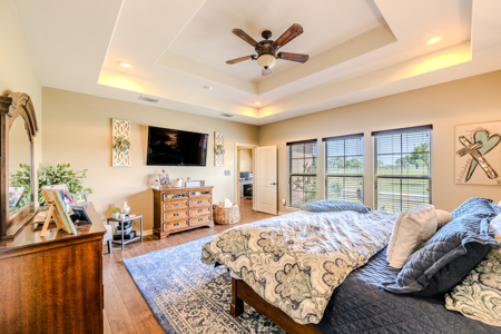 25+/- Acre Equestrian Property with Home & Barndominium - image 10