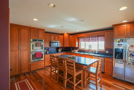 Custom Home on 3 Acres – Moravia, IA - image 6