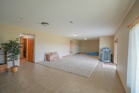 Custom Home on 3 Acres – Moravia, IA - image 20