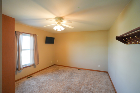 Custom Home on 3 Acres – Moravia, IA - image 15