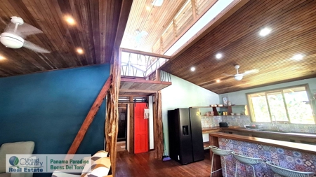 Modern Home and Cabin Near the Beach in Bluff Beach, Panama - image 20
