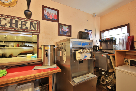 Investment Opportunity Restaurant and Bar in Western CO For Sale - image 8