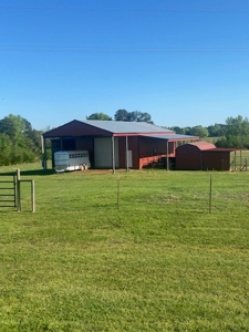 East TX Ranch, Multi-Generational Living, Pasture and Pond - image 47