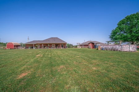 East TX Ranch, Multi-Generational Living, Pasture and Pond - image 8