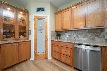 East TX Ranch, Multi-Generational Living, Pasture and Pond - image 36