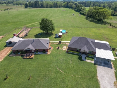 East TX Ranch, Multi-Generational Living, Pasture and Pond - image 3