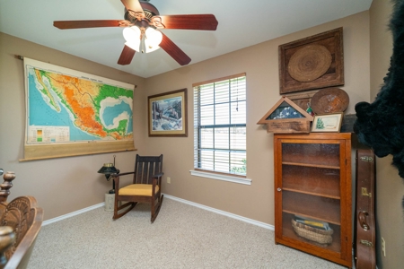 East TX Ranch, Multi-Generational Living, Pasture and Pond - image 15