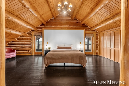 Custom Log Home on 10+ Acres with private Muskegon river frontage - image 15