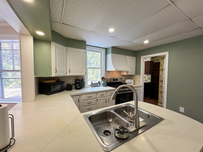 Beautiful Victorian Farmhouse in Presque Isle Maine! - image 13
