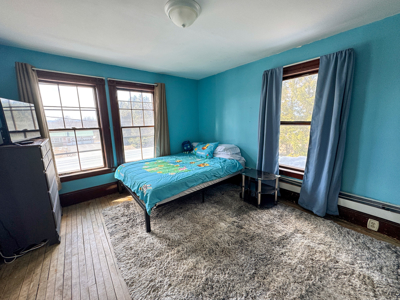 Beautiful Victorian Farmhouse in Presque Isle Maine! - image 35