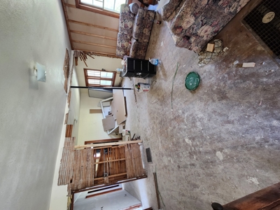 Fixer-Upper Home for Sale in Robinson, IL – Includes Extra Lot - image 3