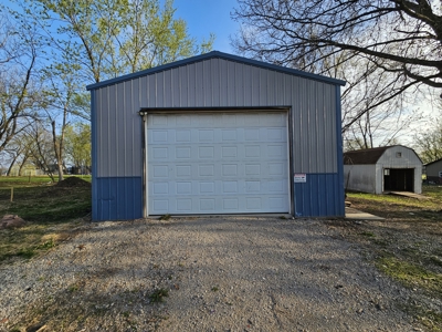 Opportunities Galore with this Home in Hamilton, MO - image 22
