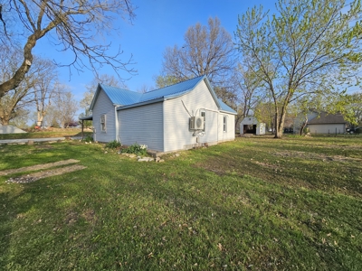 Opportunities Galore with this Home in Hamilton, MO - image 5