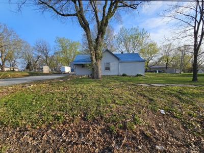 Opportunities Galore with this Home in Hamilton, MO - image 4