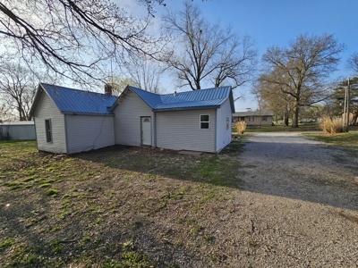 Opportunities Galore with this Home in Hamilton, MO - image 8