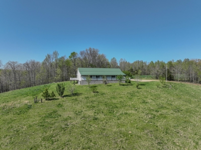 Country Home For Sale in Leoma TN - image 5