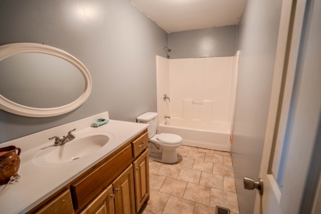 Country Home For Sale in Leoma TN - image 16