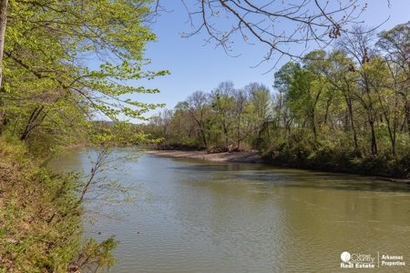 Rare Ouachita Riverfront Property – 44 Acres of Prime Land - image 5